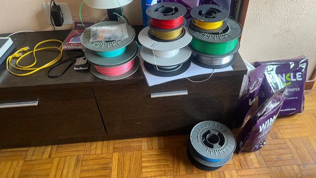 Impresora 3D BambuLab A1 mini + 11 Bobinas