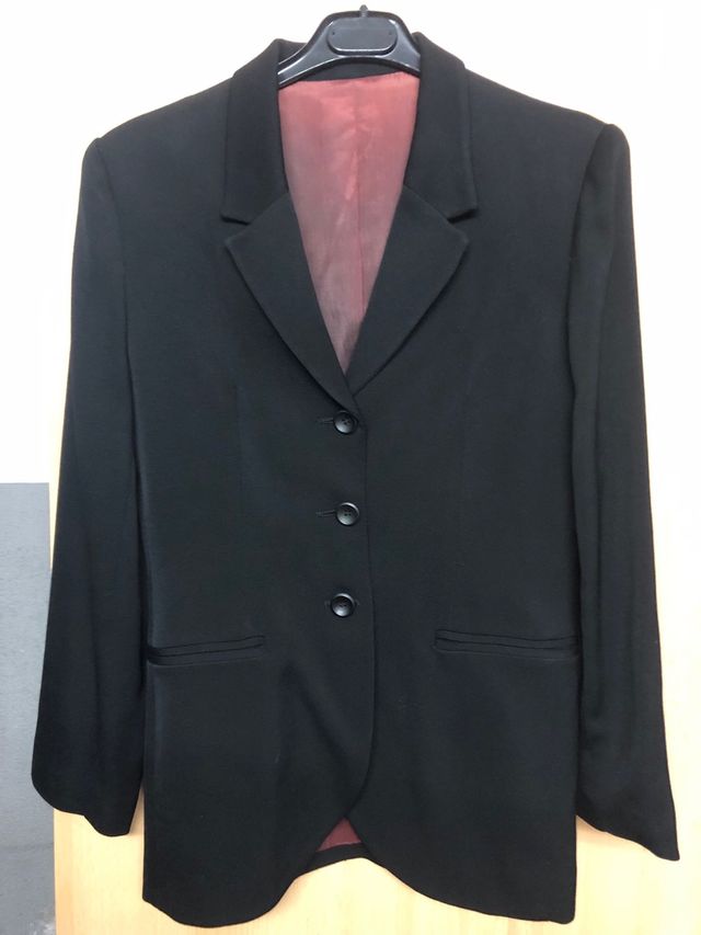 Americana negra elegante