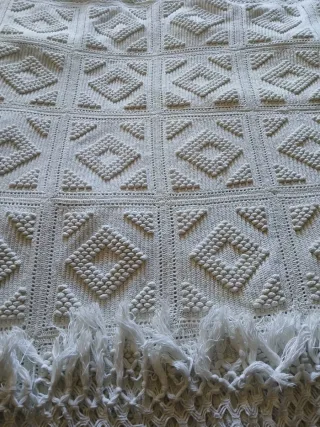 Colcha ganchillo hecha a mano