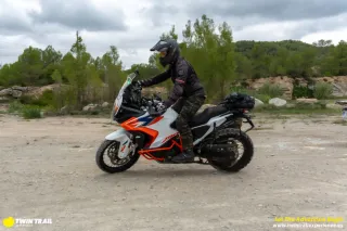 KTM 1290 Super Adventure R 2024