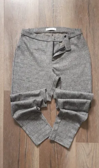 Pantalón de cuadros Mango gris