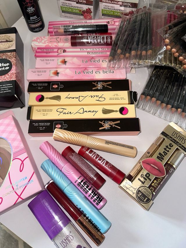 Set Make-up Donna + Stitch Omaggio