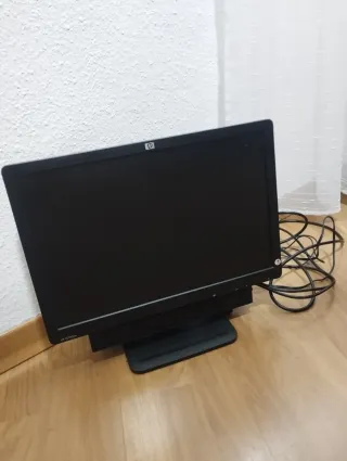 URGE VENTA! Pantalla HP Negra