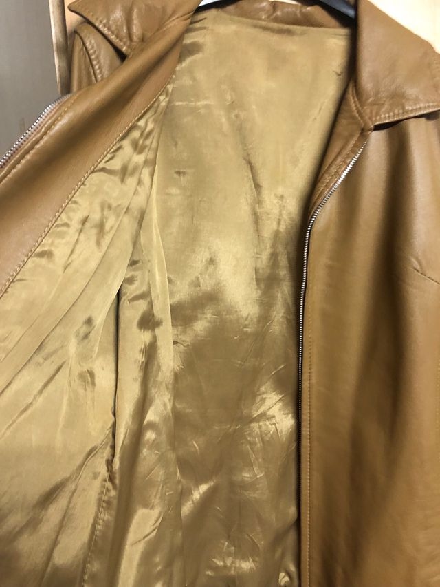 Chaqueta de piel color camel