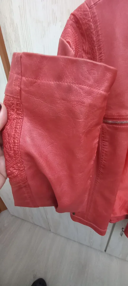 Cazadora Koroshi Roja