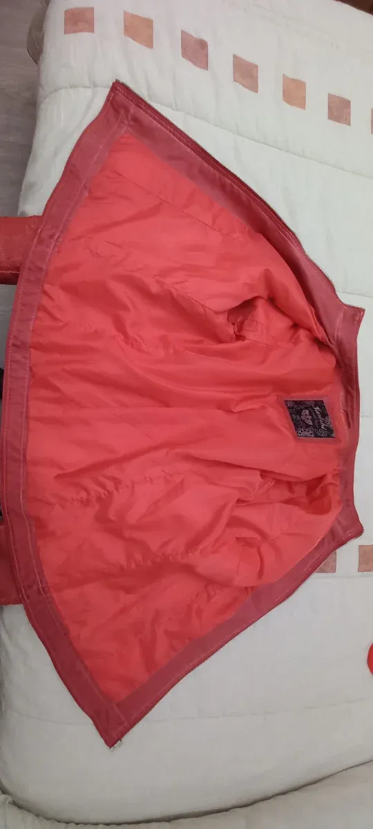 Cazadora Koroshi Roja