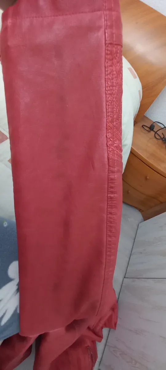 Cazadora Koroshi Roja