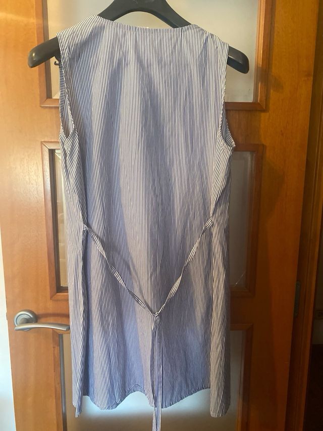 Vestido rayas azul y blanco bordado