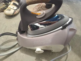 Centro de planchado delongui Stirella