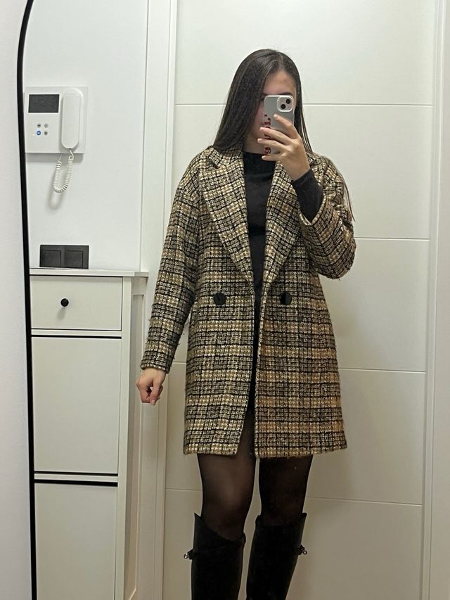 Abrigo Massimo Dutti cuadros marrón