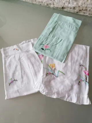 Set 3 grembiuli cucina ricamati