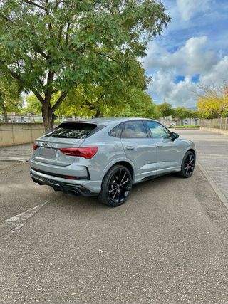 🚘 Audi RSQ3 Sportback 2.5TFSI