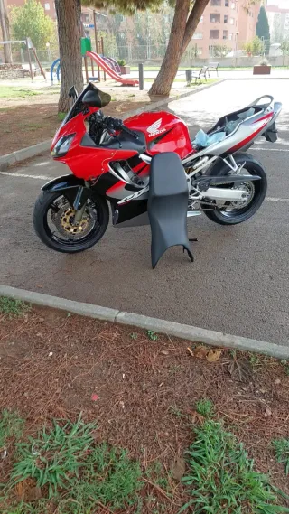 Honda CBR 600 F4
