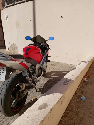 Honda CBR 600 F4