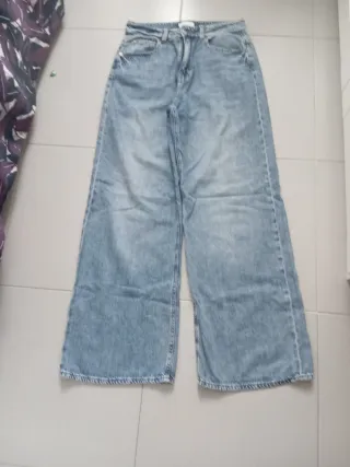 Pantalón vaquero ancho talla 38