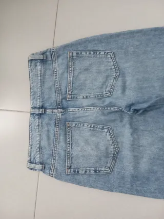 Pantalón vaquero ancho talla 38