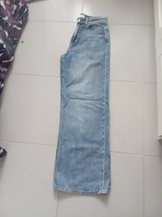Pantalón vaquero ancho talla 38