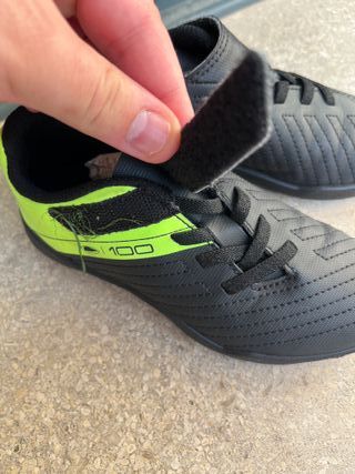 Chuteiras Futebol Criança KIPSTA Tam 28