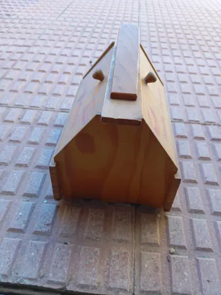 Limpiador de zapatos de madera