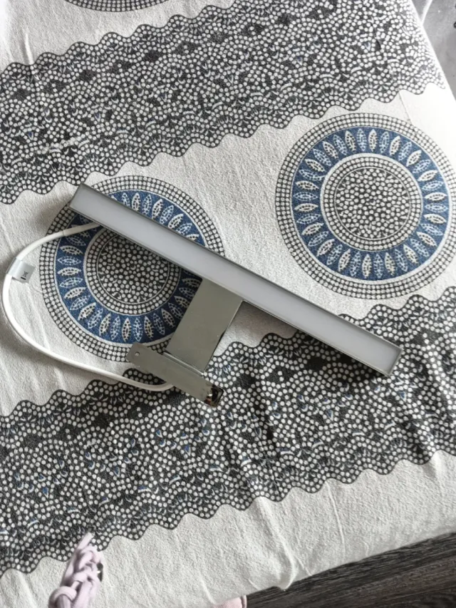 Aplique LED para espejo plateado