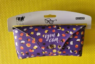 ESTUCHE FUNDA PARA GAFAS MORADO.