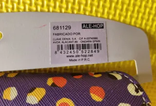 ESTUCHE FUNDA PARA GAFAS MORADO.