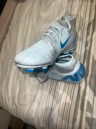 Zapatillas de fútbol Nike Talla X