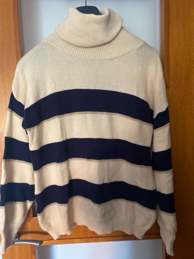 Jersey de cuello alto a rayas