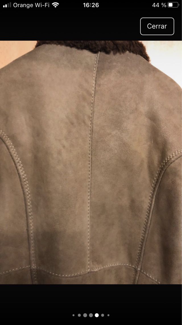 Chaqueta de piel beige y marrón