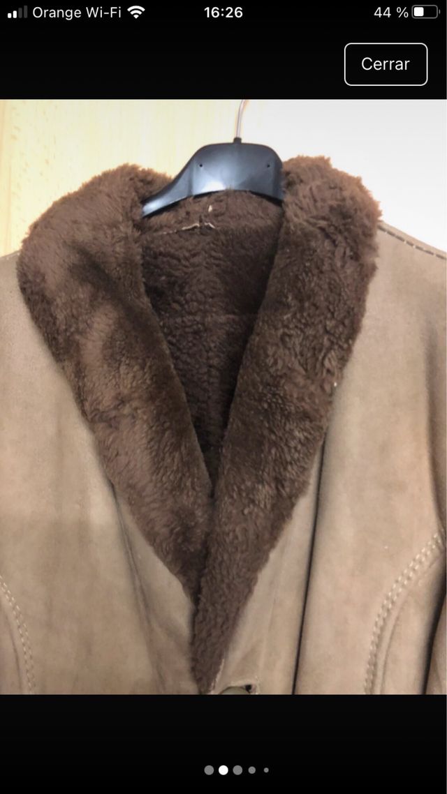 Chaqueta de piel beige y marrón