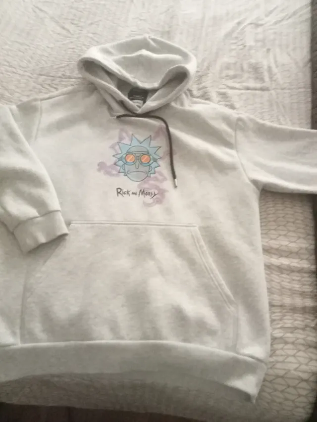 Sudadera Bershka Rick and Morty Gris Talla XS