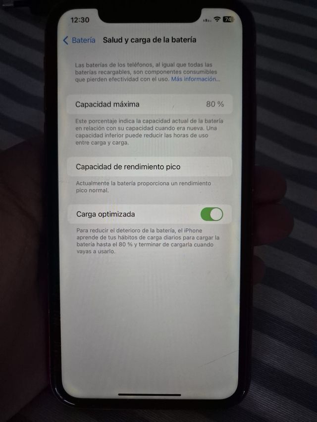 iPhone XR 128 GB Rojo