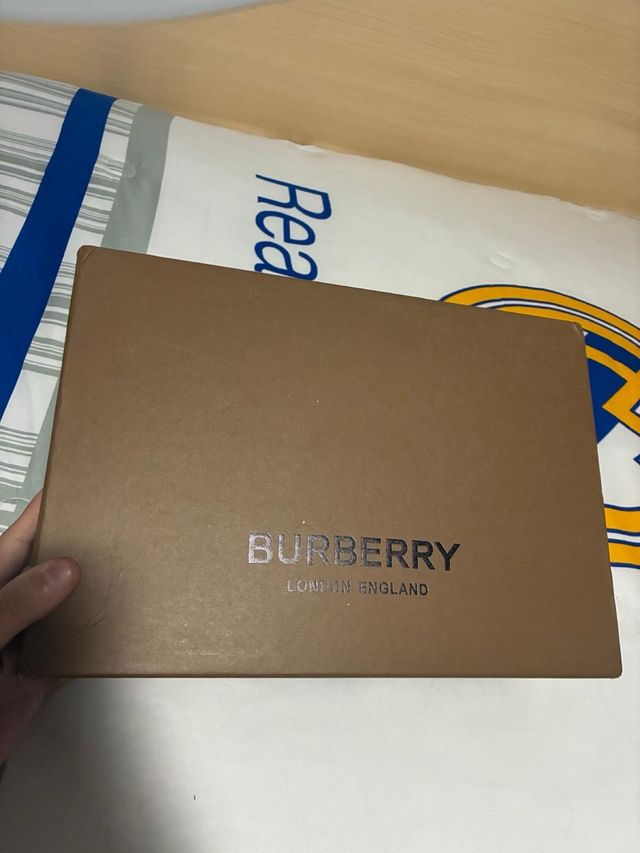 Sneakers Burberry London England