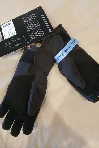 Guantes Gorewear Goretex Talla XS Negro