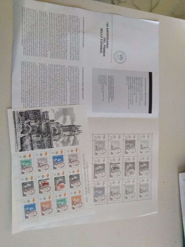 Foglio di francobolli anniversario