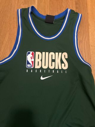 Camiseta Milwaukee Bucks