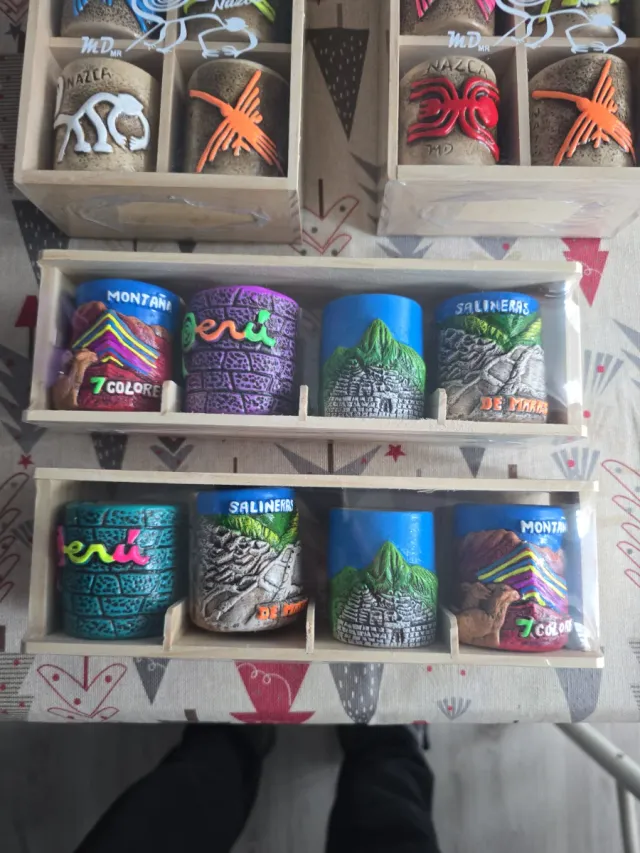 Copas de cerámica de Perú