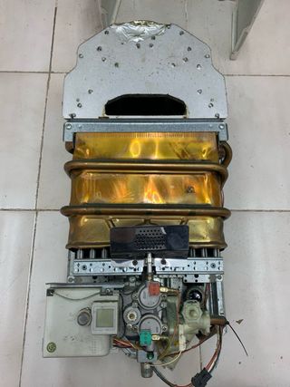 Calentador Junkers HydroPower Blanco