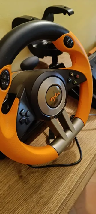 Volante PXN V3 PRO 180° con Vibrazione