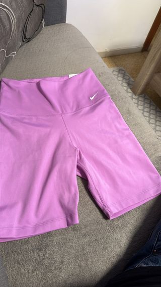 Mallas Nike rosas cortas nuevas a estrenar