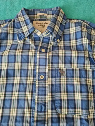 2 Camisas marcas Abercrombie & Fitch CTF cortefiel