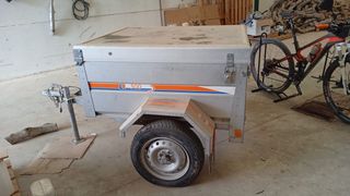 Remolque pequeño LR 300