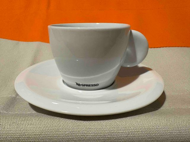6 TAZAS CAPUCCINO NESPRESSO