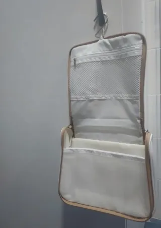 Neceser , bolsa aseo, Cumlaude, para colgar.