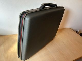 Maletín Samsonite Rígido