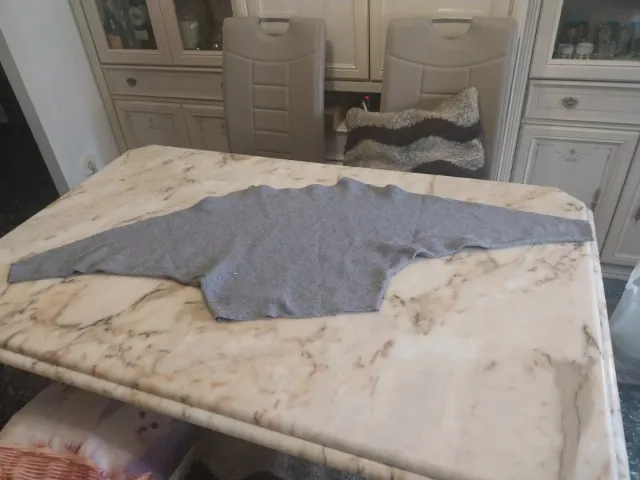 Suéter Gris Talla Única