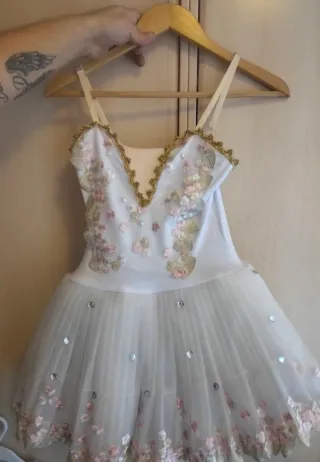 Vestido de ballet blanco y rosa