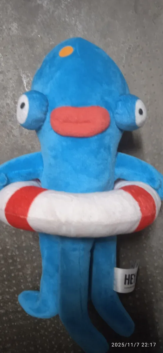 Peluche di vario tipo e genere