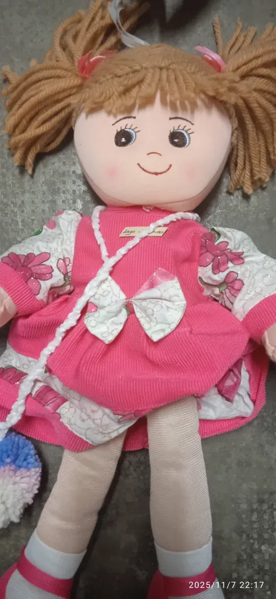 Peluche di vario tipo e genere