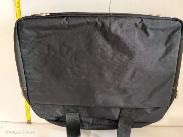 Valigetta per computer portatile Xtreme. Nero e arancione